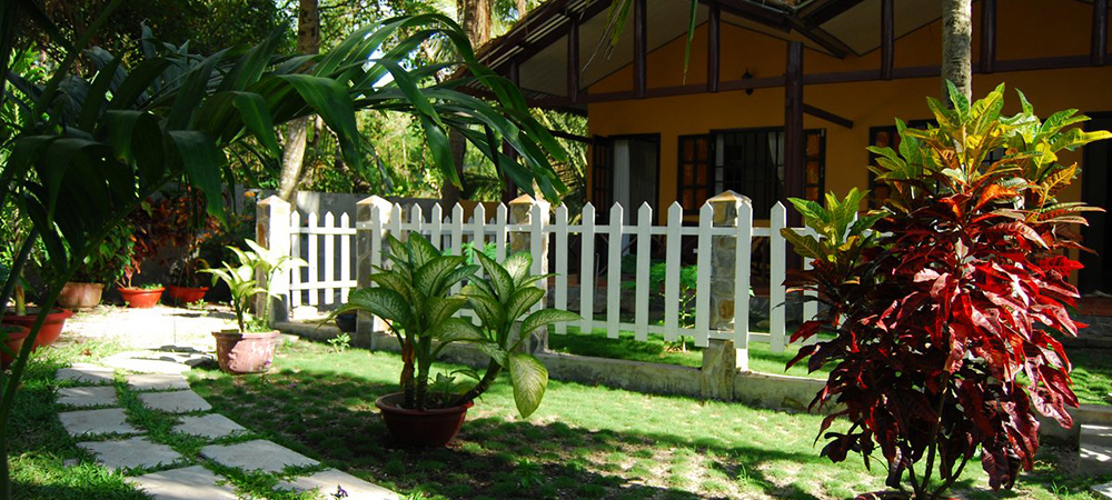 SEA STAR BEACH HOTEL  